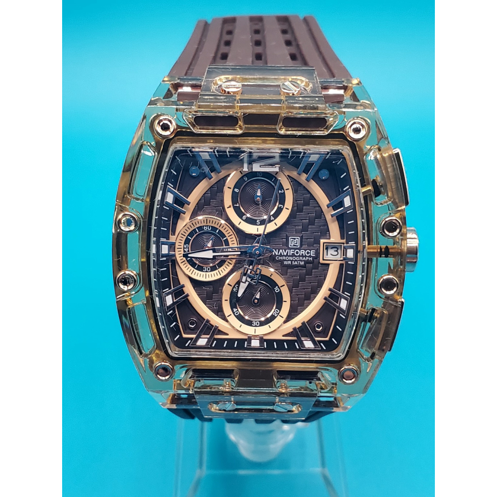 Mens Watch - Picture 2 of 12